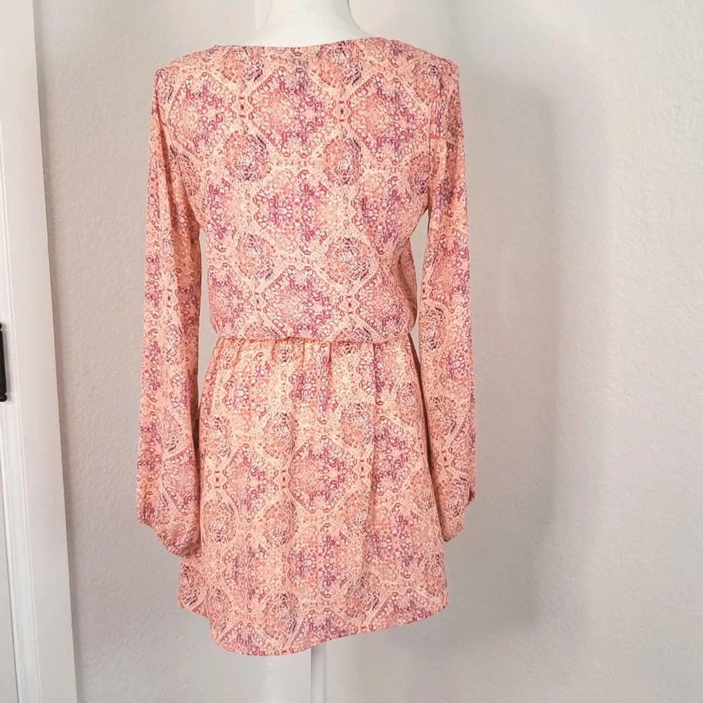 Forever 21 women's Pink Floral Dress size Small - Picture 3 of 4